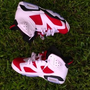 Carmines 6’s